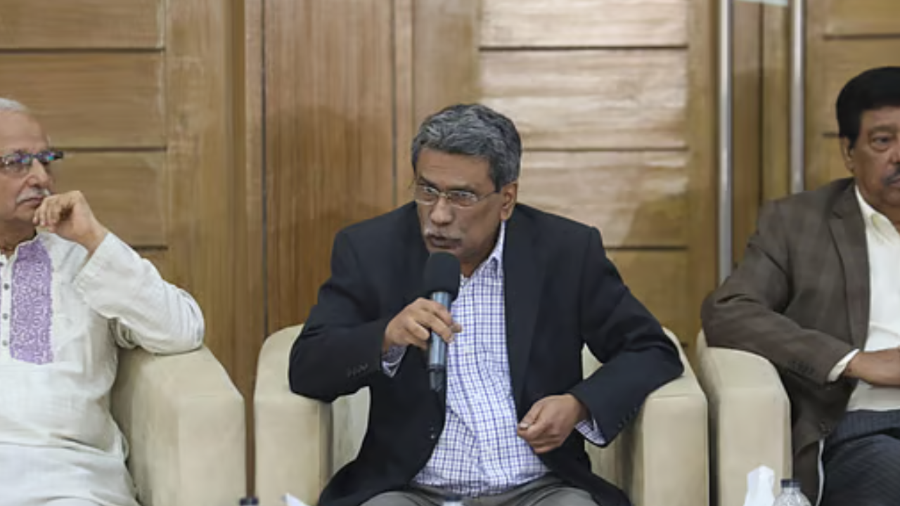 সোমবার দলগুলোর কাছে জাতীয় সনদ পাঠানো হবে: আলী রীয়াজ