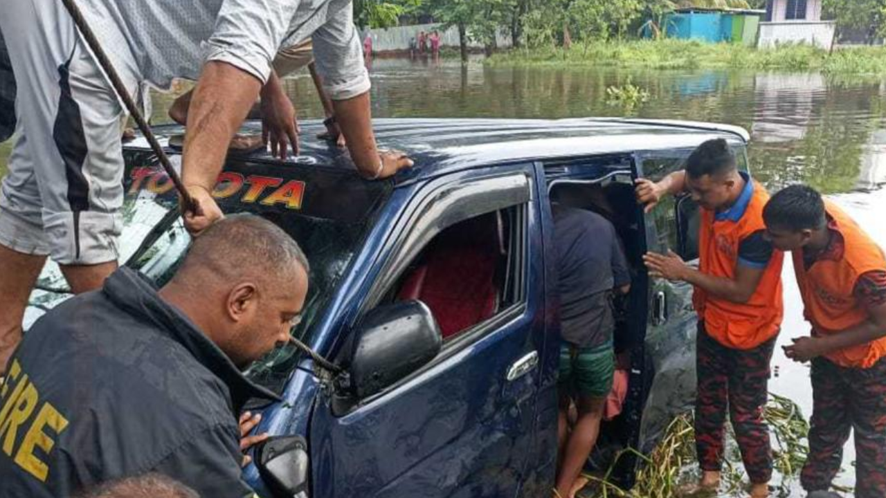 বাহার দেশে ফিরলেন, কিন্তু হারালেন ৭ জন স্বজন